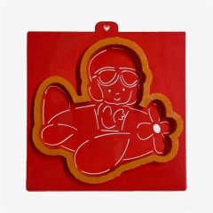 Вырубка пластиковая и трафарет LUBIMOVA "Мальчик летчик" LC-00007563	